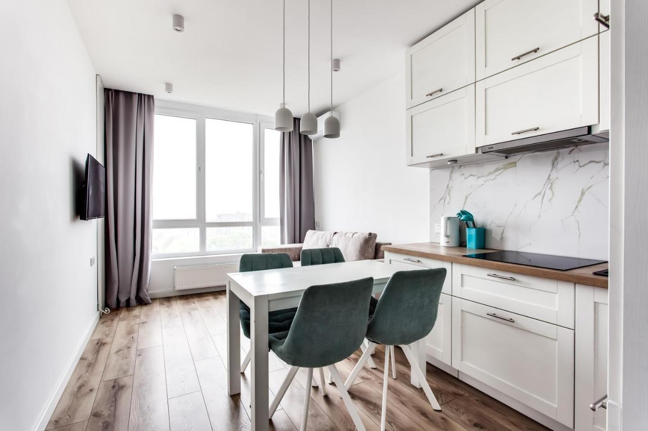 Vip Apartments Лвив Екстериор снимка