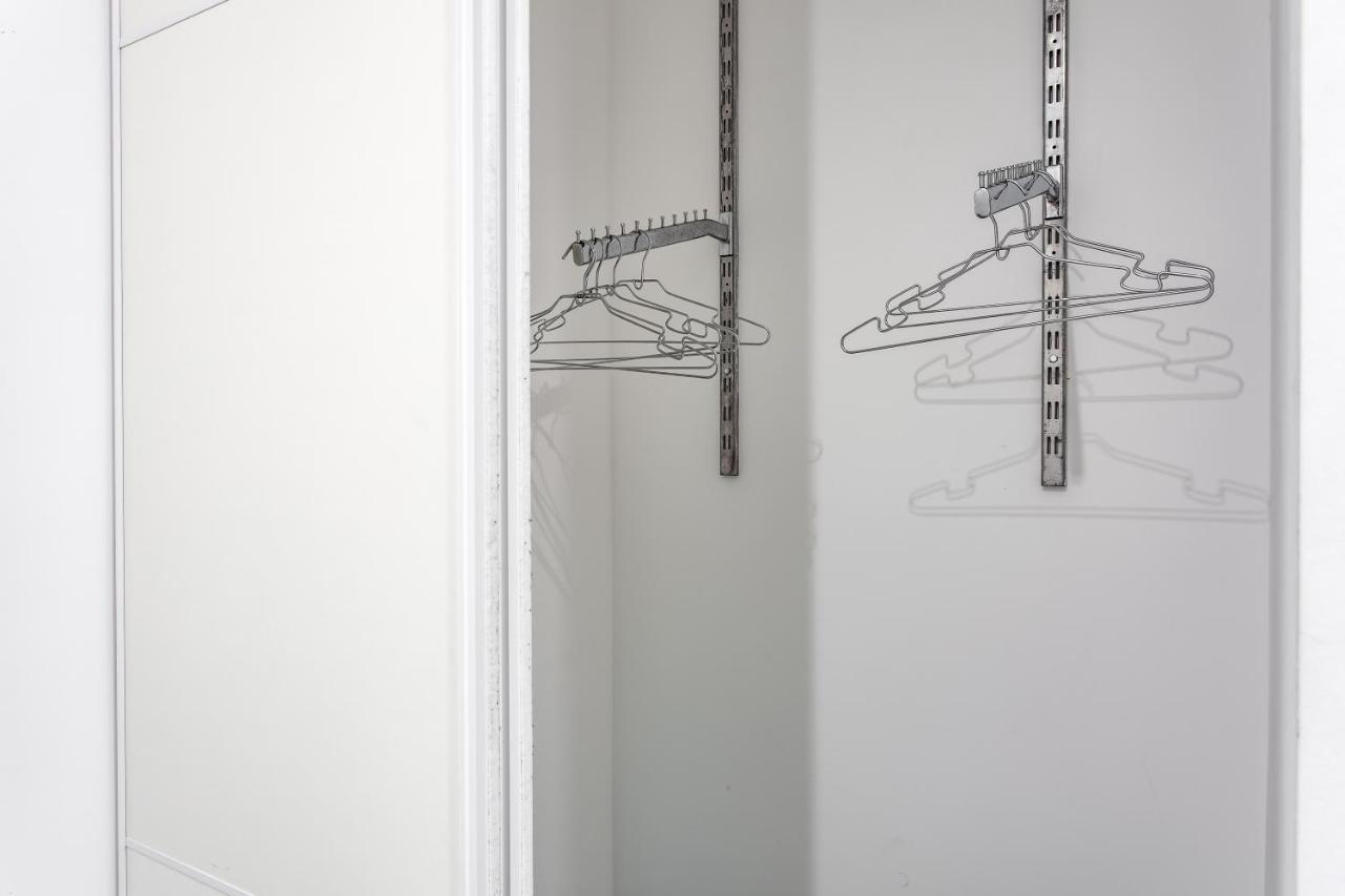 Vip Apartments Лвив Екстериор снимка