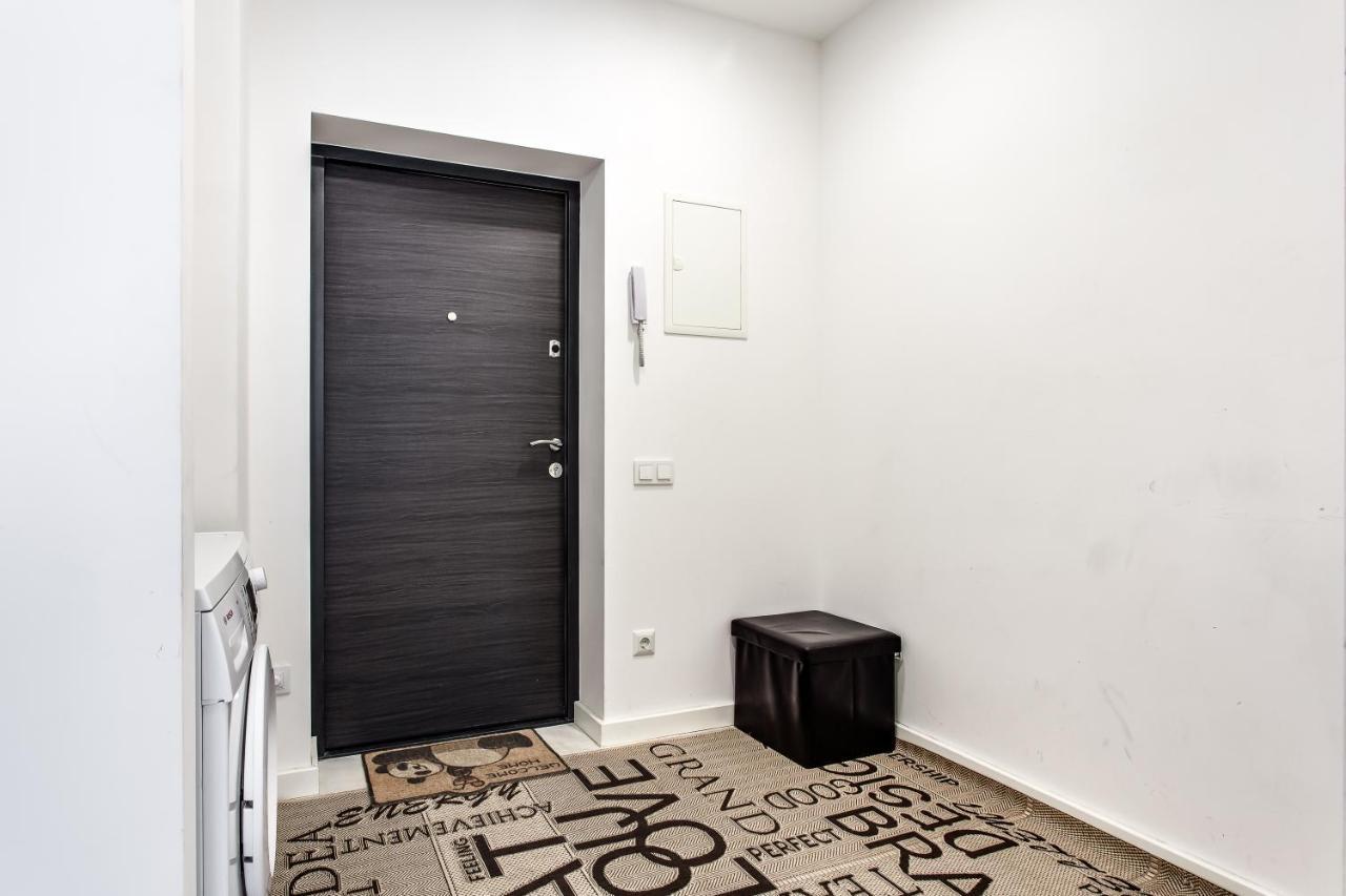 Vip Apartments Лвив Екстериор снимка